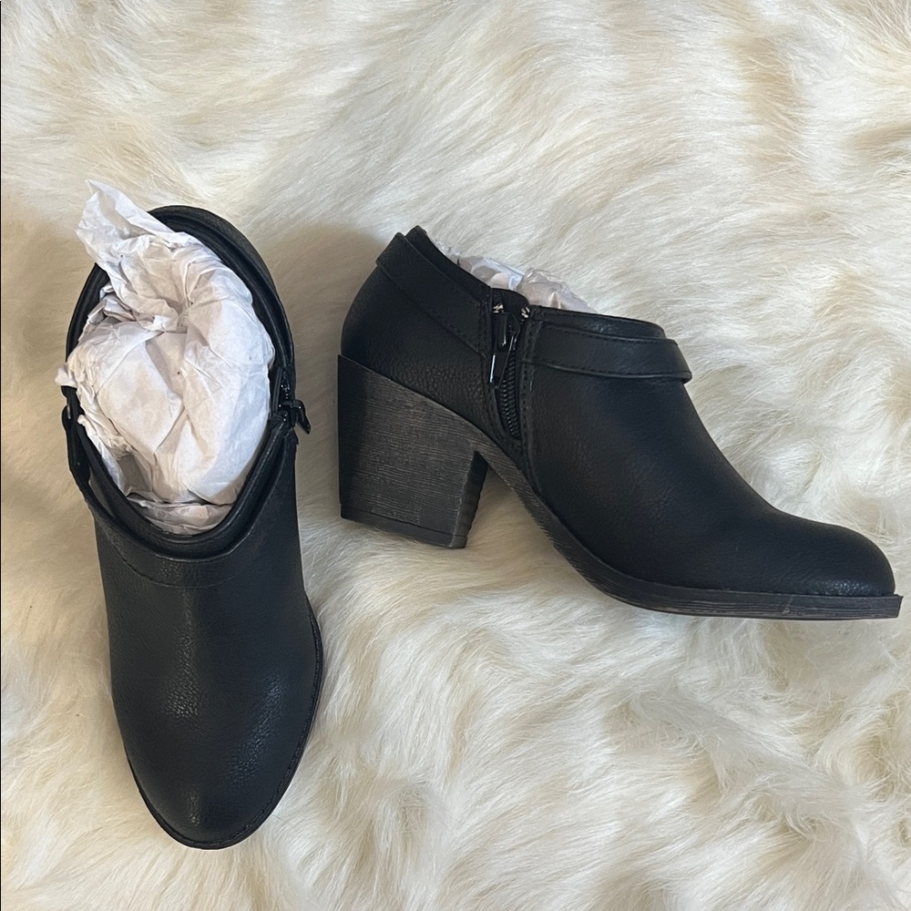 Rocket Dog Black Heeled Ankle Boots
